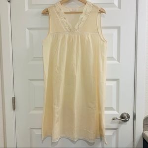 Vintage Barbizon Nightie Nightgown